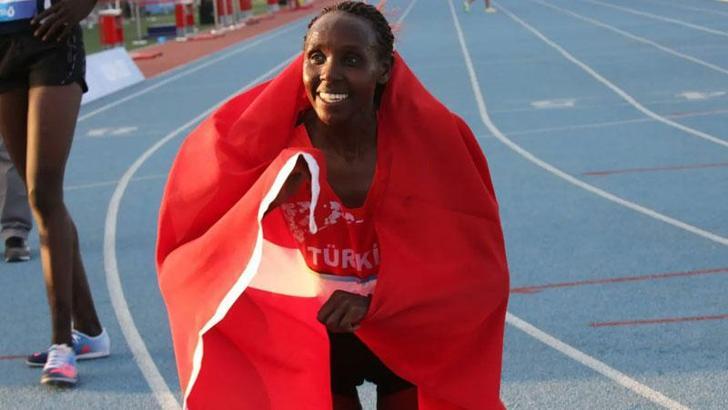 Yasemin Can, 10 bin metrede ikinci kez Avrupa şampiyonu olarak rekor kırdı