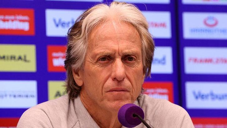 Jorge Jesus: İstanbul'daki maç öncesinde iyi bir sonuç almak istiyoruz