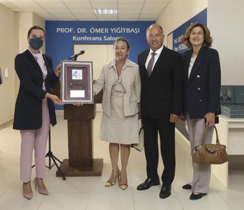 Dokuz Eylül'den kurucu rektör Ömer Yiğitbaşı'na vefa