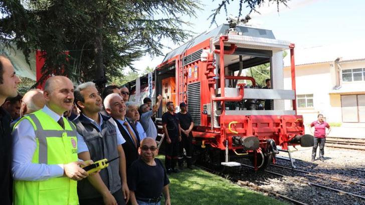 Bakan Karaismailoğlu: Lokomotif üretiminde dışa bağımlılığa son vereceğiz