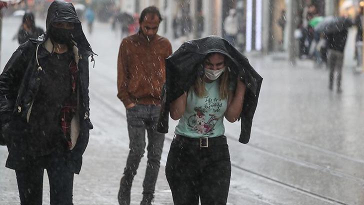 AKOM saat verdi; İstanbul için yağış uyarısı