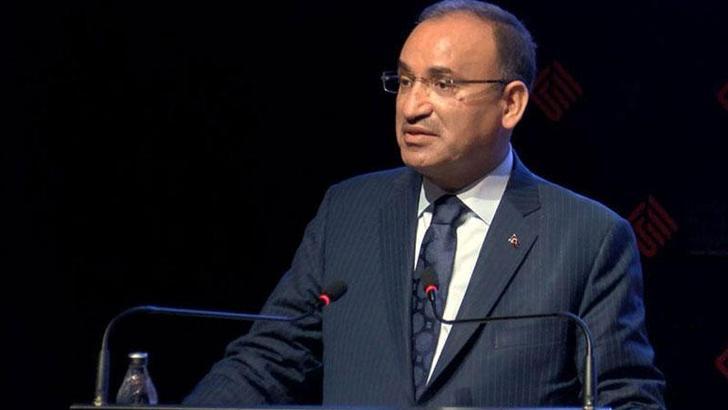 Bakan Bozdağ: İmam hatiplilere karşı çağ dışı zihniyeti şiddetle kınıyorum