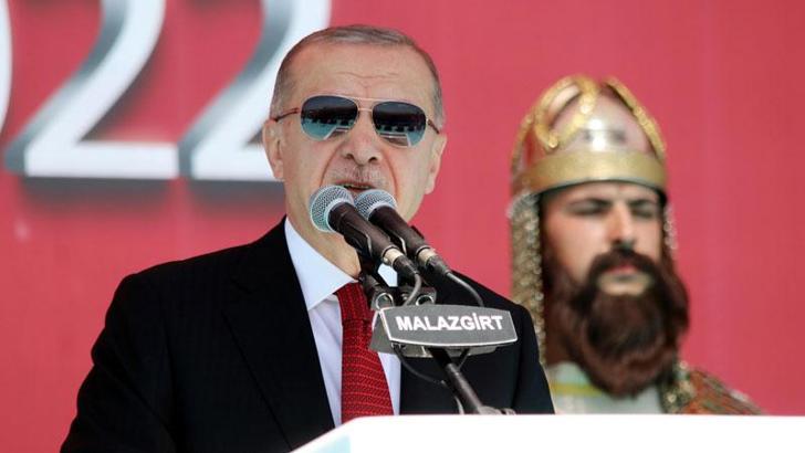 Erdoğan: Vatanımızı bölmeye, devletimizi yıkmaya çalışan hiç kimsenin gözünün yaşına bakmayacağız