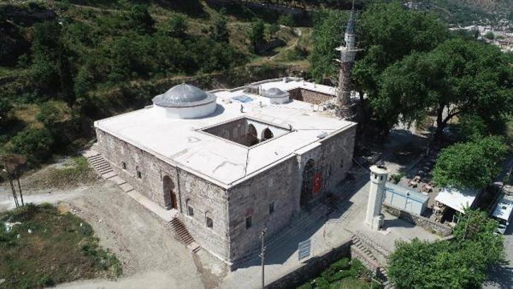 666 yıllık Manisa Ulu Camii'nin restorasyonu tamamlandı