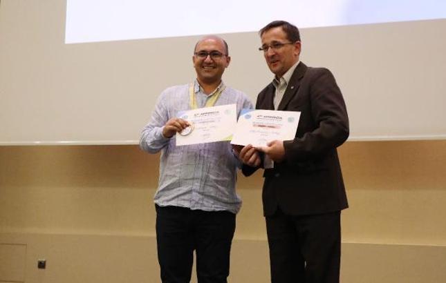 Dünya Arıcılık Kongresi Apimondia’ da Arıcı Celal Çay ikinci oldu