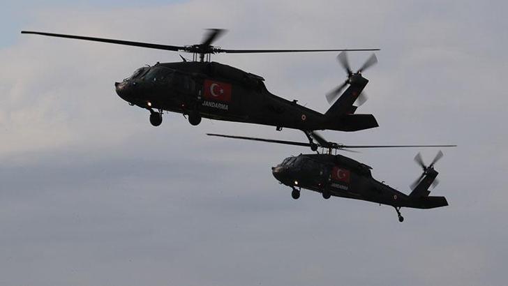 ‘Çelik kanatlar’ havada harman dalı oynadı