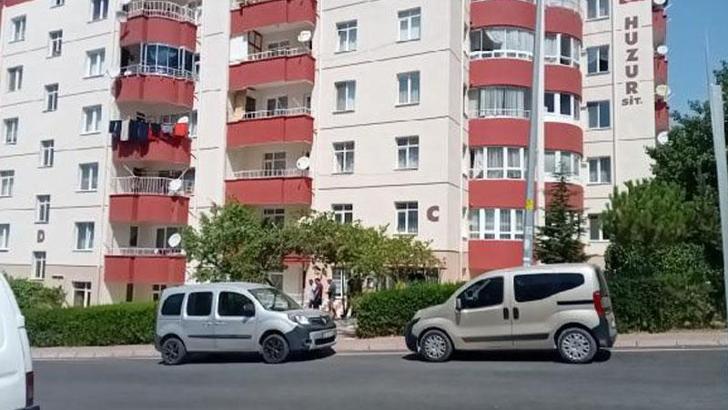 Tartıştığı bina görevlisini bıçakla yaraladı