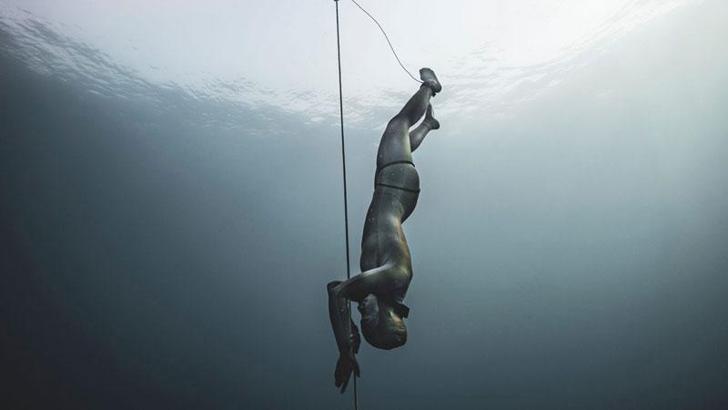 Serbest dalış rekortmeni Ercümen, 2 günde 2 birincilik kazandı