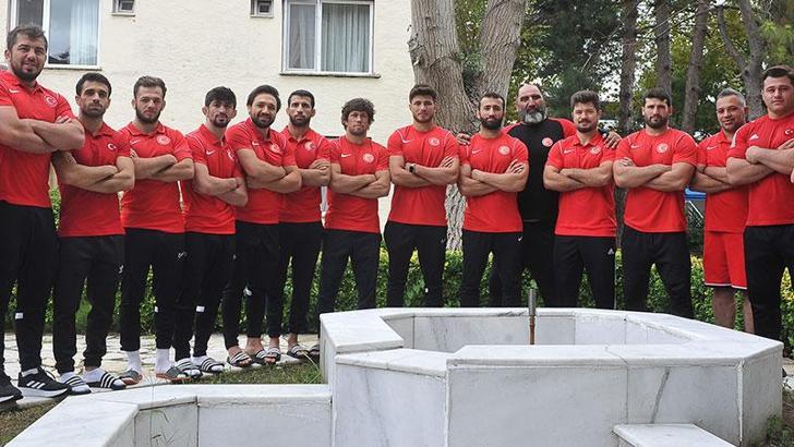 Milli güreşçiler, Dünya Şampiyonası öncesi açıklamalarda bulundu