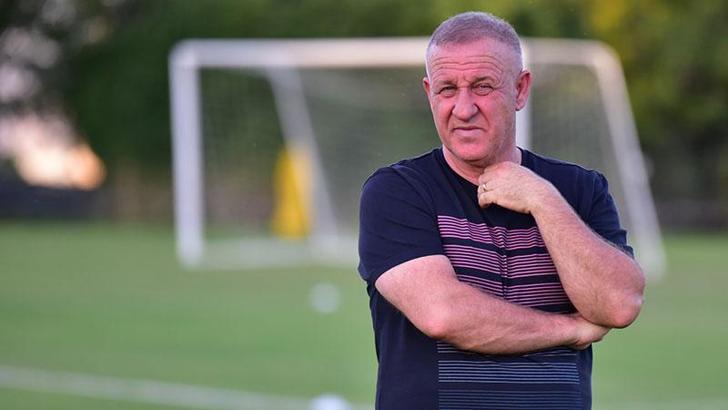 Denizlispor Teknik Direktörü Mesut Bakkal: Asla bahanelerin arkasına sığınamam