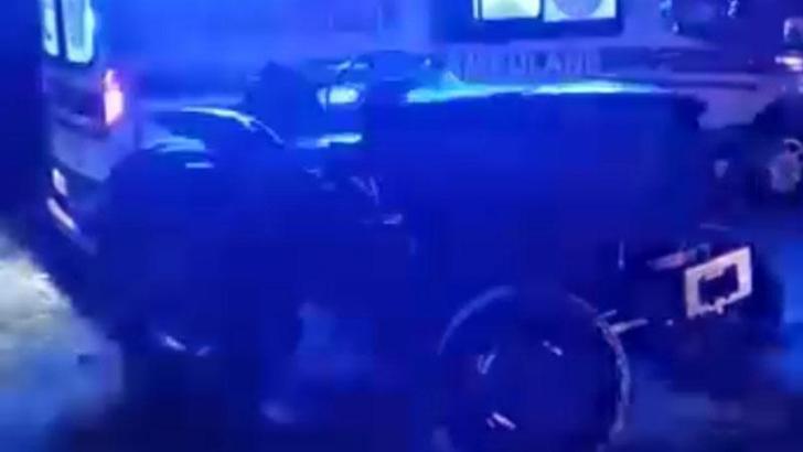 Tarlada devrilen traktörün altında kalan sürücü öldü