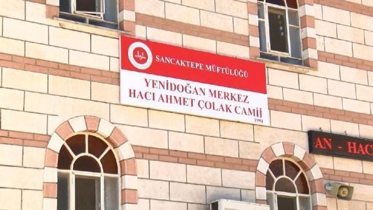 Bakan Karaismailoğlu Sancaktepe'de cami cemaati ile buluştu