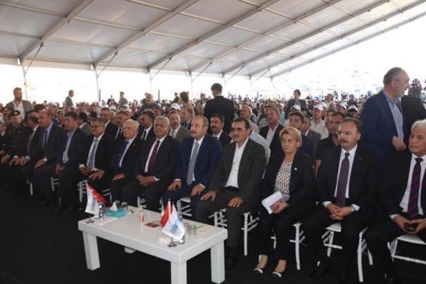 Bakan Dönmez: Doğal gazda bu kışı sıkıntı yaşamadan geçireceğiz (3)