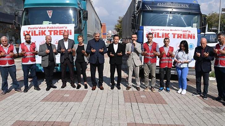 Tuzla’dan yardım tırları Pakistan için yola çıktı