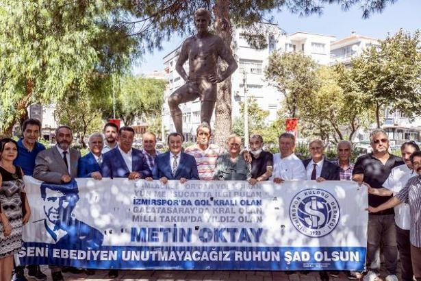 'Taçsız Kral' Metin Oktay Konak'ta anıldı