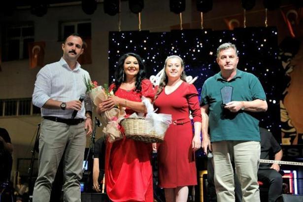 Kınık Hasat Festivali'nde Ankaralı Ayşe rüzgarı