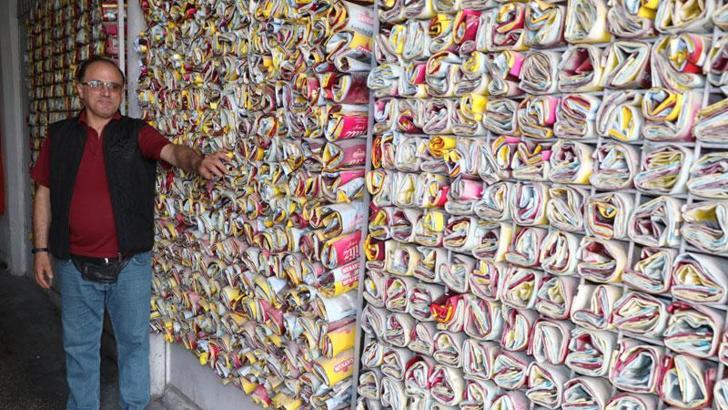 Çay ocağı işletmecisi 15 yılda 5 bin çay paketi biriktirdi