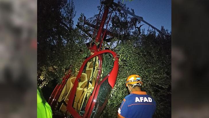 Motor arızası yapan gyrocopter zeytinliğe zorunlu iniş yapıp, ağaçlara çarptı