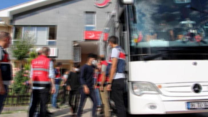 Son bir haftada 3 bin düzensiz göçmen sınır dışı edildi