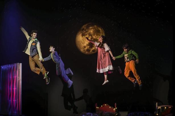 Görme engelli çocuklar, sesli betimlemeli tiyatroyla buluştu