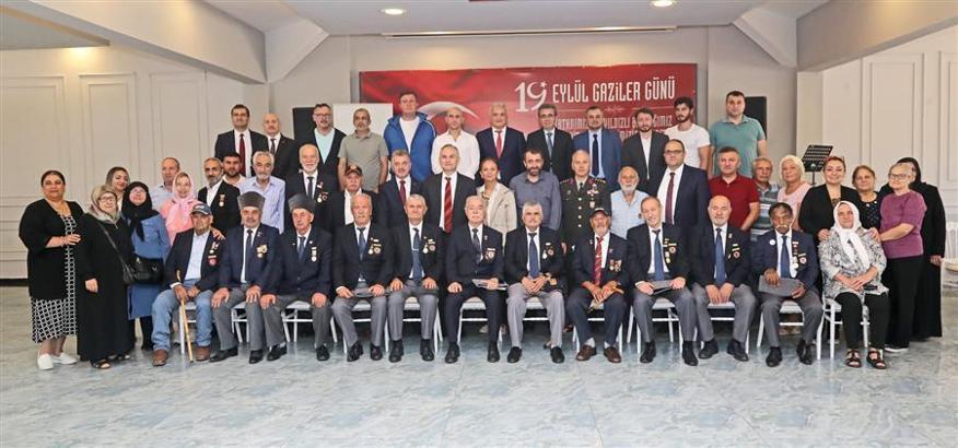 Başkan Usta: Gazilerimize minnet ve şükranlarımızı sunuyoruz