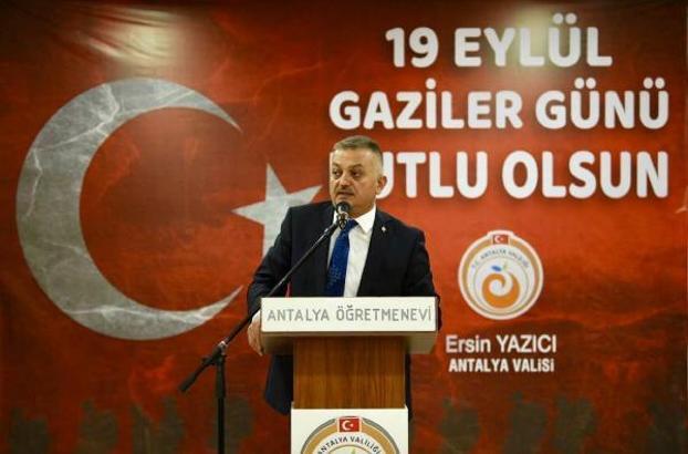 Vali Yazıcı: Her zaman yanınızda ve hizmetkârınızız