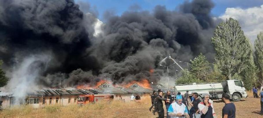 Atatürk Üniversitesi yemekhanesinde yangın/ Ek fotoğraflar