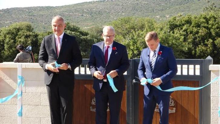 Çanakkale'de, Kanadalı askerler anısına dikilen Caribou Anıtı'nın açılışı yapıldı