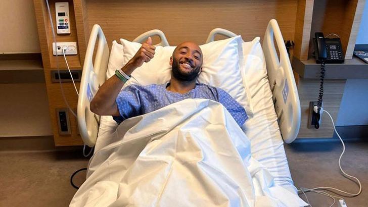 Beşiktaş'ta Redmond'ın sol el tarak kemiğinde kırık tespit edildi