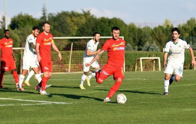 Kayserispor hazırlık maçında Giresunspor ile berabere kaldı