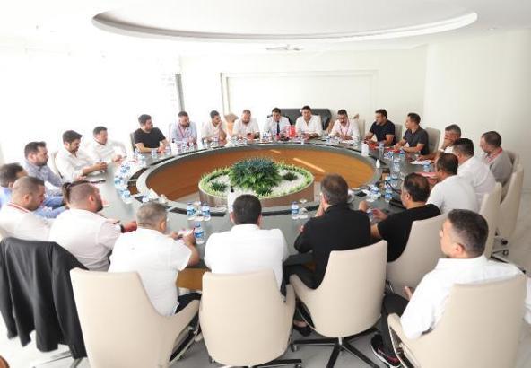 Antalyaspor’da Aziz Çetin yeniden başkan seçildi