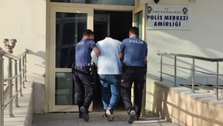 17 yıl hapisle aranıyordu, sahte kimlikle yakalandı