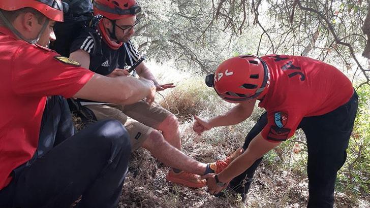 Doğa yürüyüşünde kaybolan turist, JAK ekiplerince bulundu