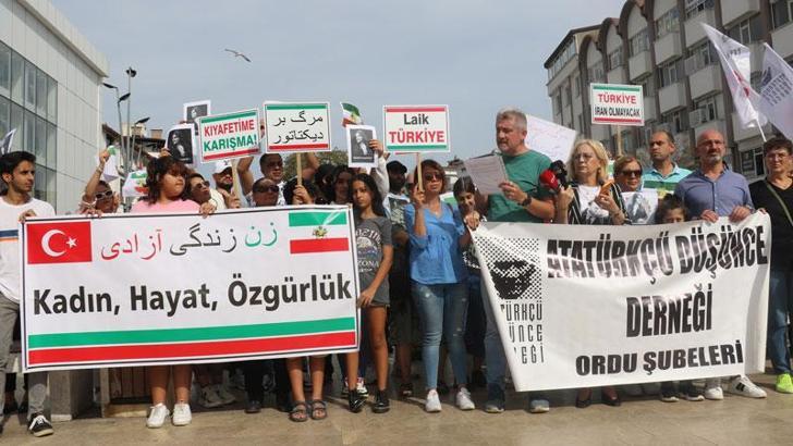 Ordu'da yaşayan İranlılardan, Mahsa Amini'nin ölümüne tepki