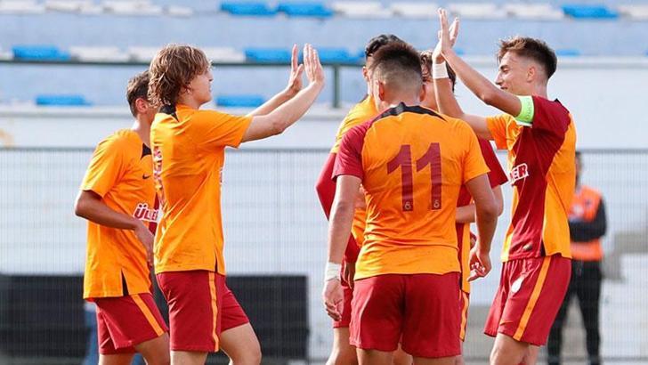 Galatasaray U19 takımı, UEFA Gençlik Ligi'nde bir üst tura yükseldi