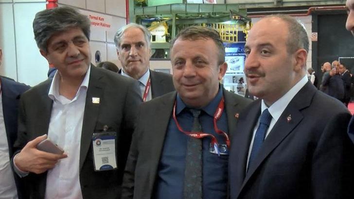 Bakan Varank Demir-Çelik, Döküm Demirdışı Metalürji Teknolojileri Fuarı'na katıldı