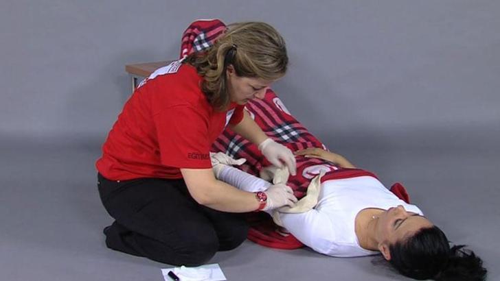 185 bin öğretmen ve 210 bin öğrenciye ilk yardım eğitimi