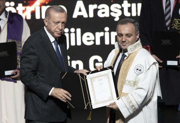ERÜ’ye Cumhurbaşkanı Erdoğan’dan ödül