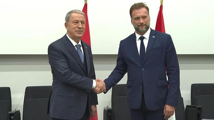 Bakan Akar, Hırvatistan Savunma Bakanı Banozic ile görüştü