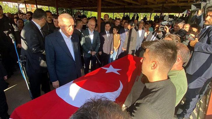 Cumhurbaşkanı Erdoğan madencilerin cenaze törenine katıldı