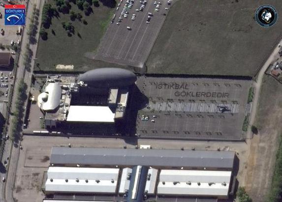 GUHEM’de bin öğrenciyle 'İstikbal Göklerdedir' yazdılar