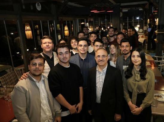 AK Parti İzmir İl Başkanı Kerem Ali Sürekli: Gençlerimizin siyaset arenasında çok daha fazla yer almasını istiyoruz