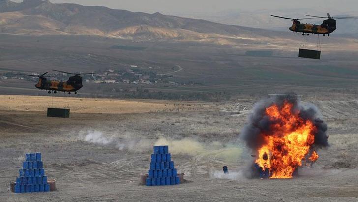 'Ateş Serbest-2022 Tatbikatı'nda hedefler tam isabetle vuruldu