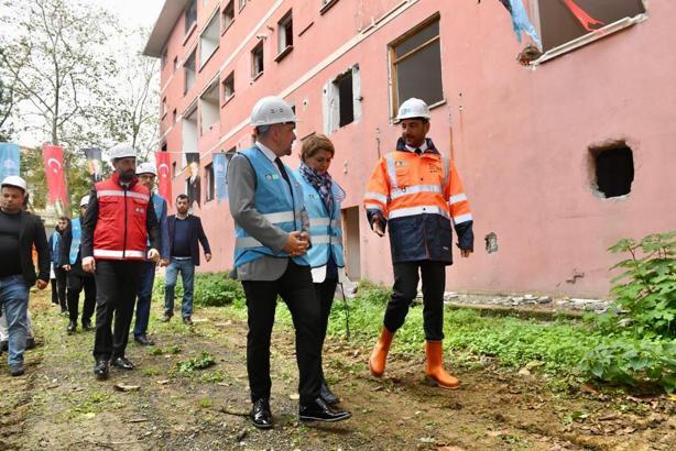 Beşiktaş’taki kentsel dönüşüm çalışmalarında ilk yıkım yapıldı