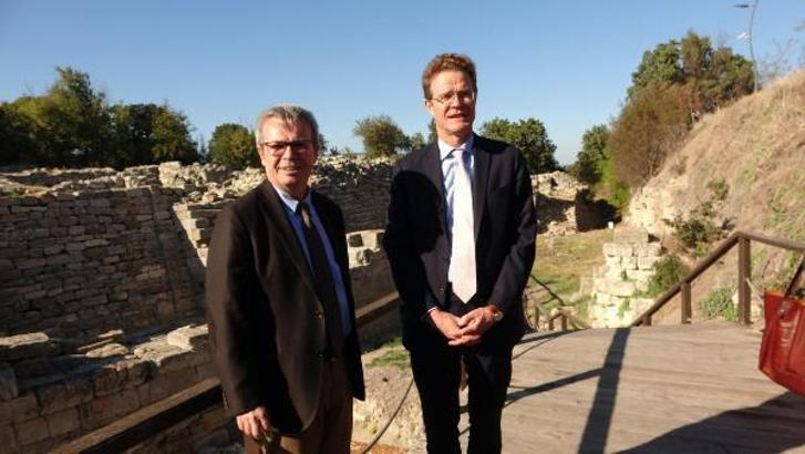 Çanakkale'de 'Yenilenebilir Enerji Yatırımlarının İstihdama Etkisi Çalıştayı' gerçekleştirildi (2)