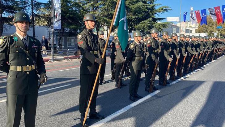 Vatan Caddesi'nde 29 Ekim provası