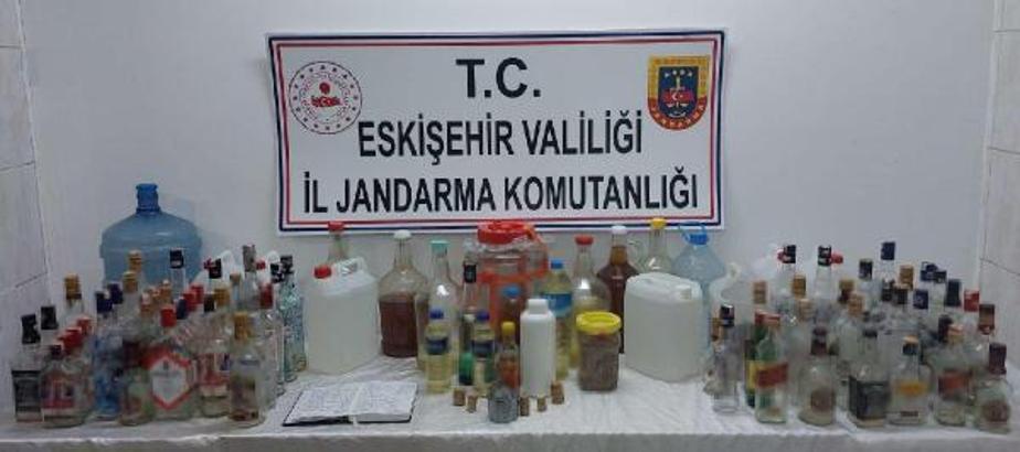 Eskişehir'de jandarmadan sahte içki operasyonu