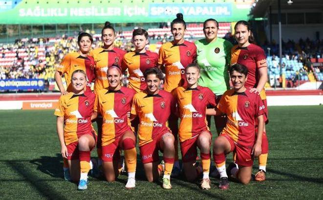 Kadın Futbol Süper Ligi'ndeki derbide kazanan Galatasaray