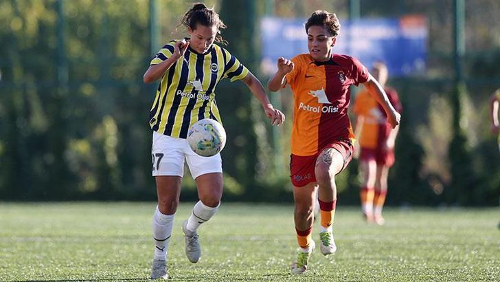 Kadın Futbol Süper Ligi'ndeki derbide kazanan Galatasaray
