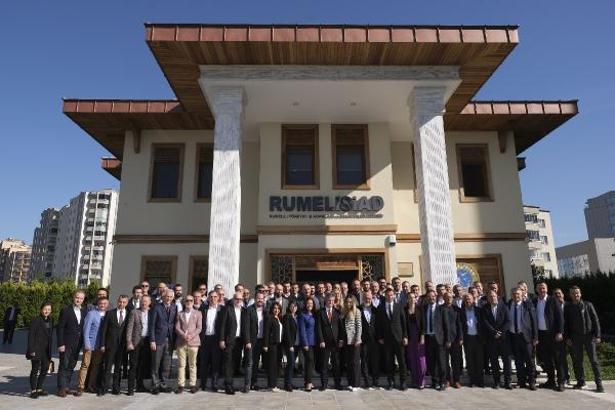 RUMELİSİAD’da Başkan Zarif Alp güven tazeledi